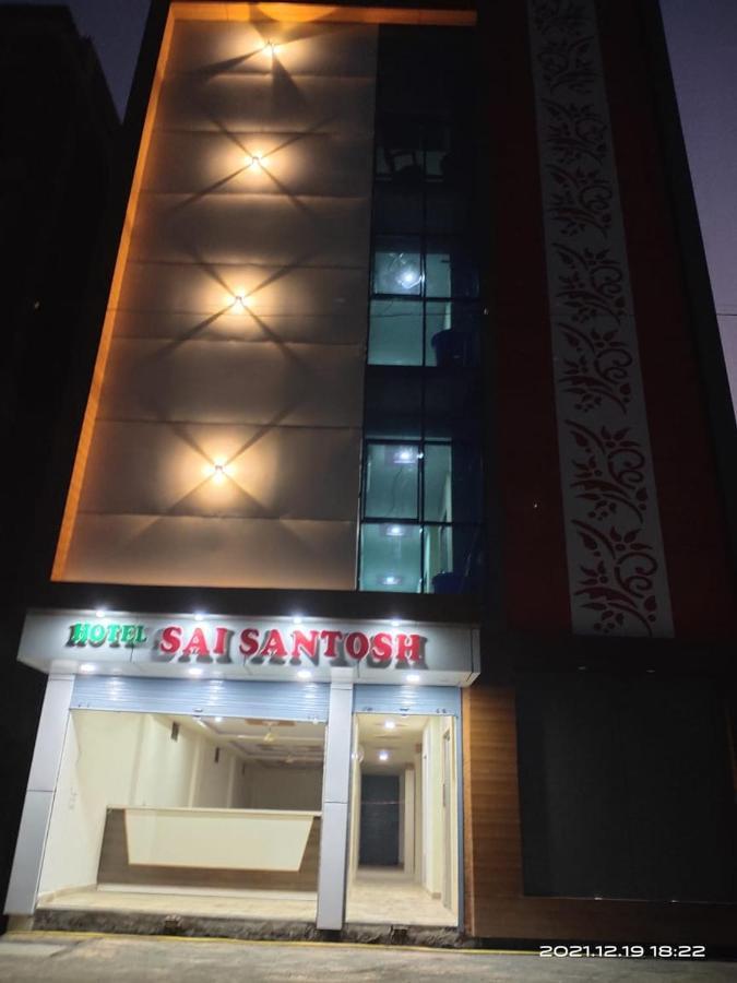 Hotel Sai Santosh Shirdi Buitenkant foto