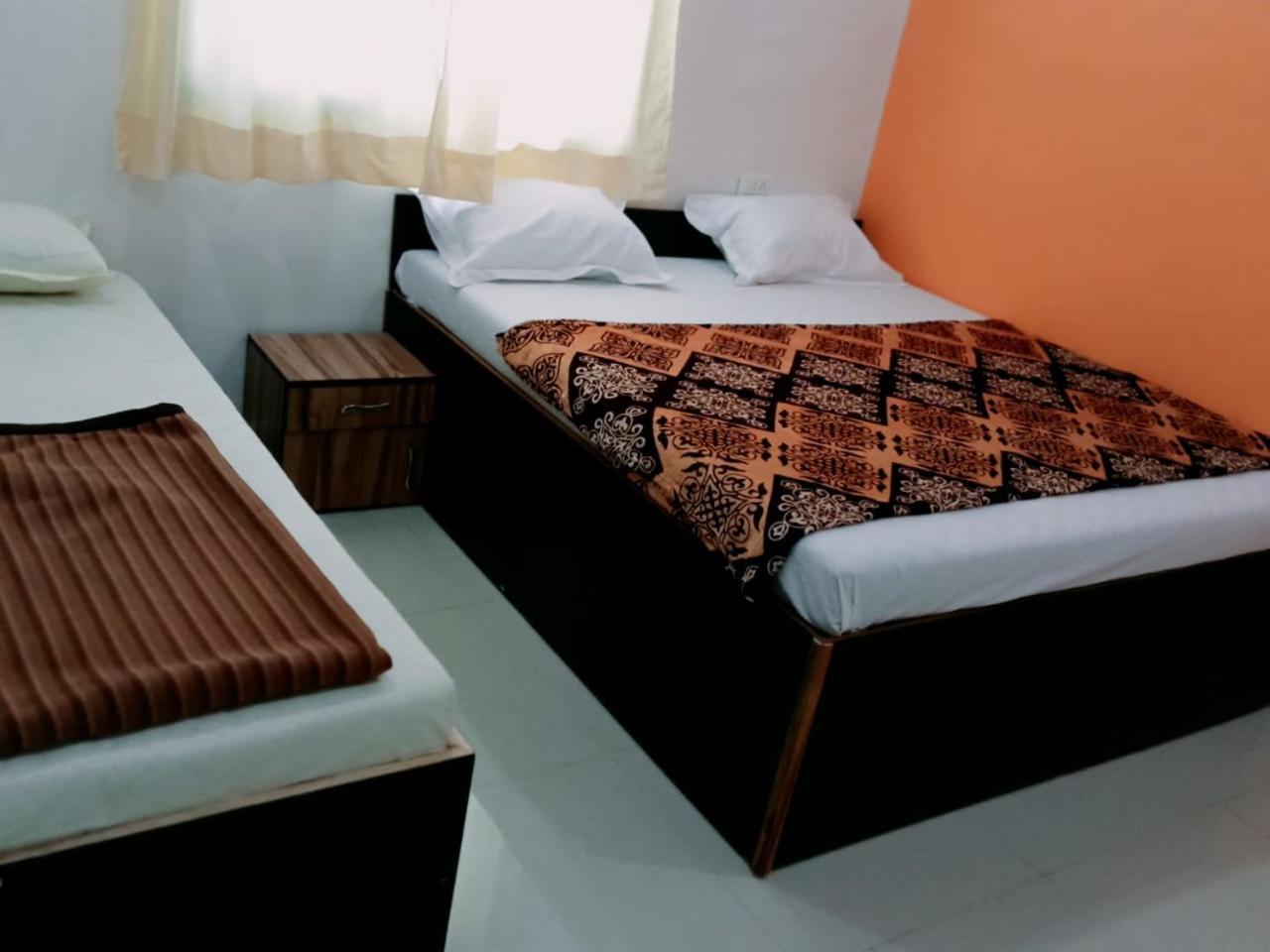 Hotel Sai Santosh Shirdi Kamer foto