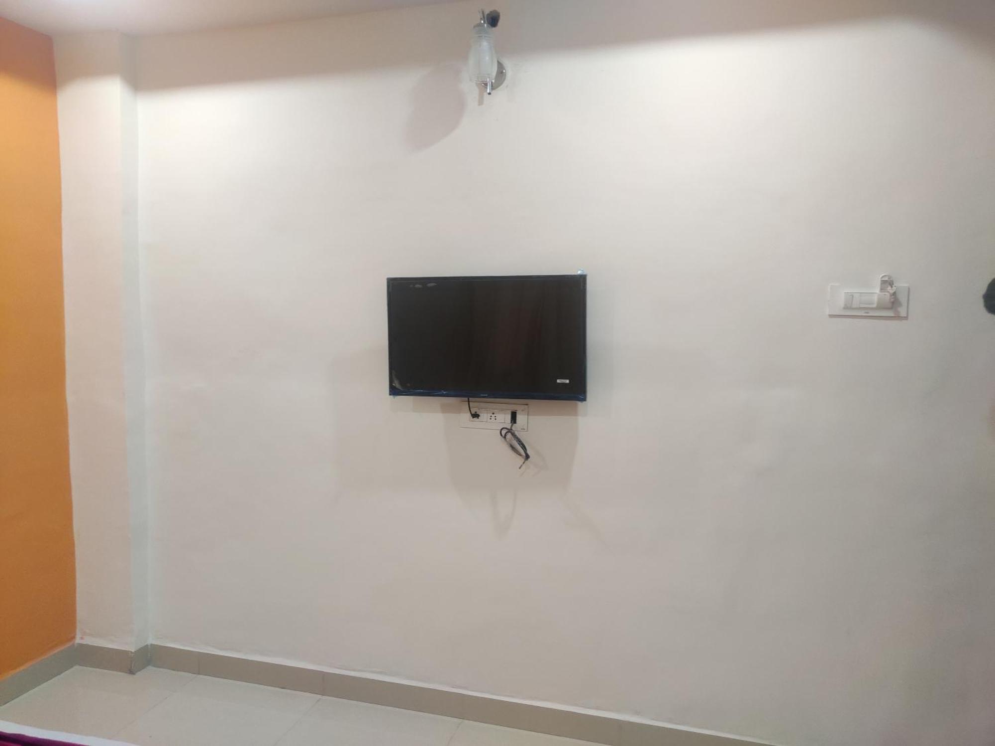 Hotel Sai Santosh Shirdi Buitenkant foto