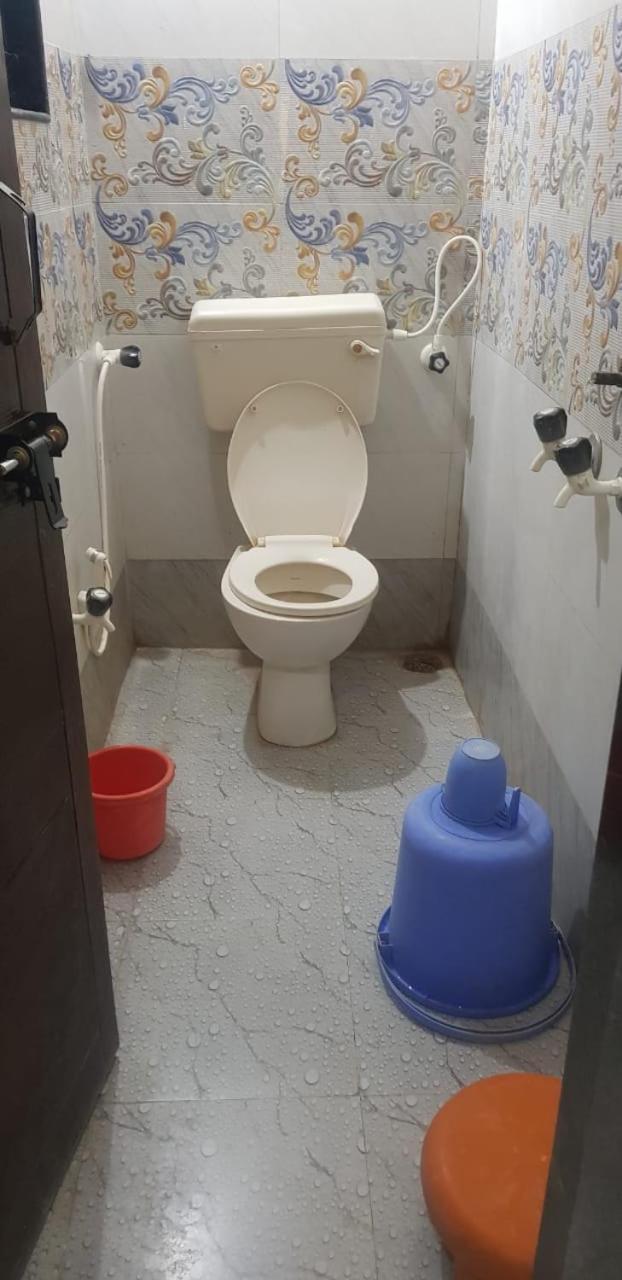 Hotel Sai Santosh Shirdi Buitenkant foto